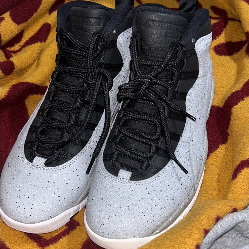 Air Jordan 10 retro - Jordan Men's Black and White Speckled Sneakers